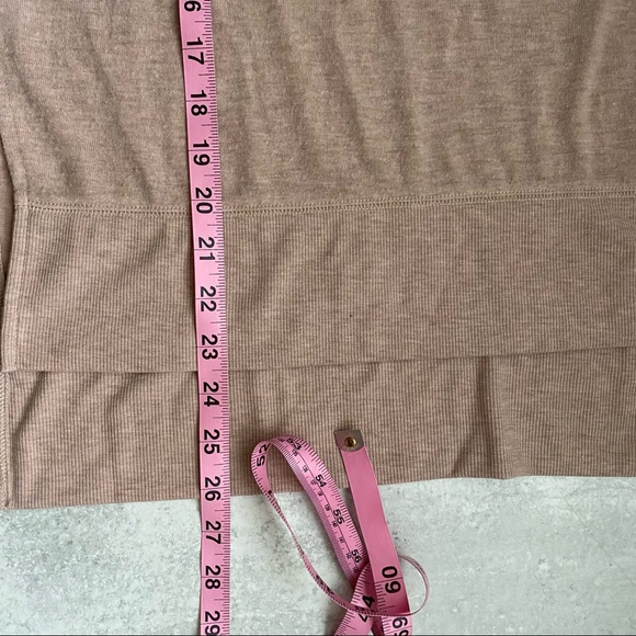 Alo Yoga || Glimpse Long Sleeve Top in Dust Plum Pink XS - Picture 6 of 7